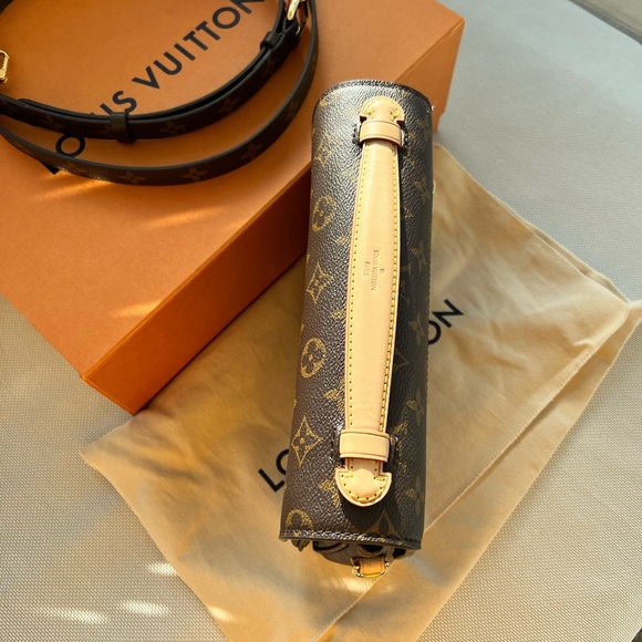 New Louis Vuitton Métis Pochette Monogram NWOT - Picture 4 of 12